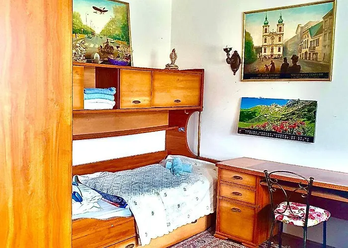 Katrina טיהאני