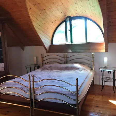 Katrina Guest house